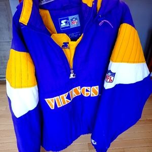 Vintage Vikings Coat. Size XL